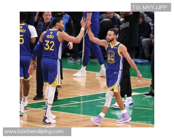 篮球明星大包的魅力揭秘与球场风云背后的故事分享